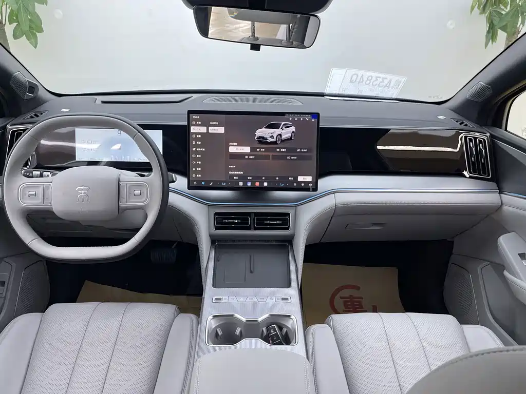 BYD Song Ultra — миниатюра 6