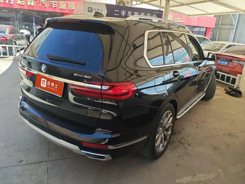 BMW X7 — миниатюра 9