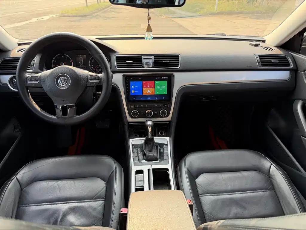 Volkswagen Passat — миниатюра 11