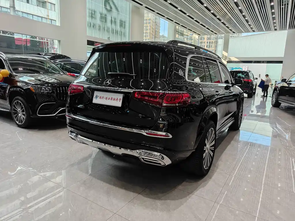 Mercedes-Benz GLS — миниатюра 27