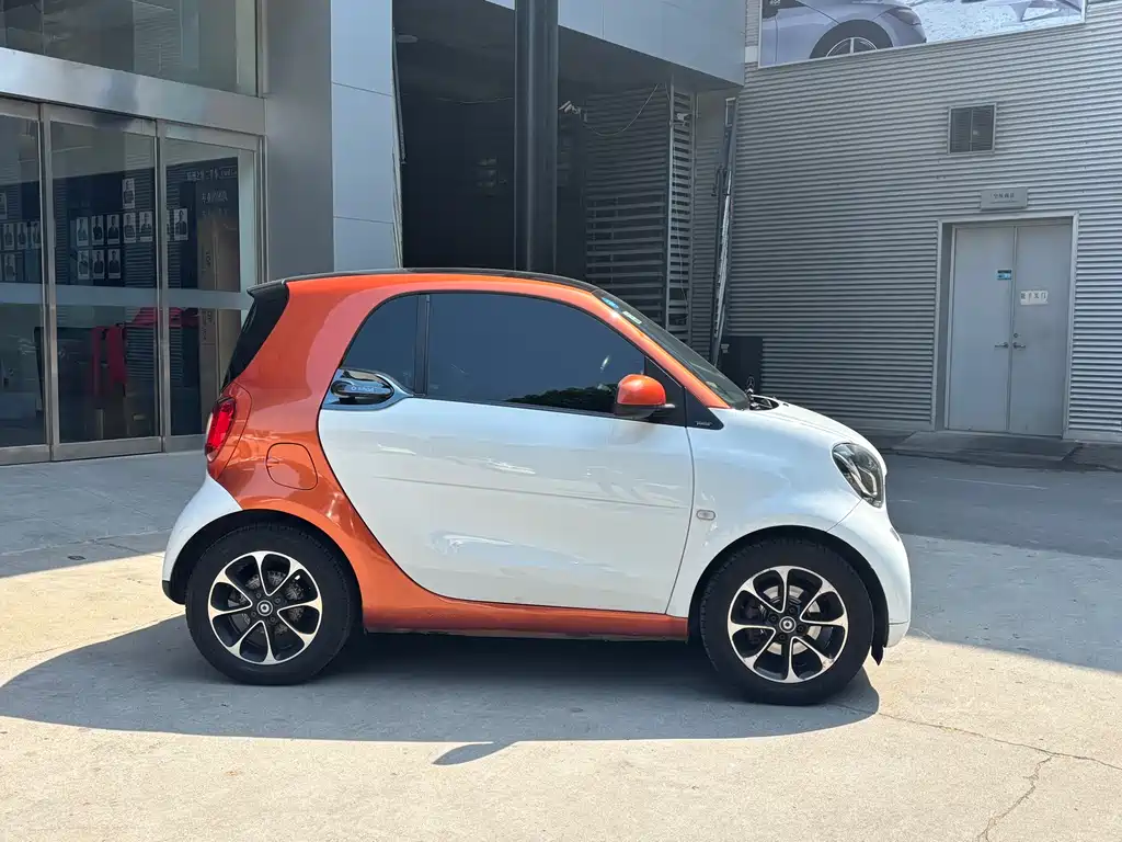 Smart fortwo 2015 1.0L 52