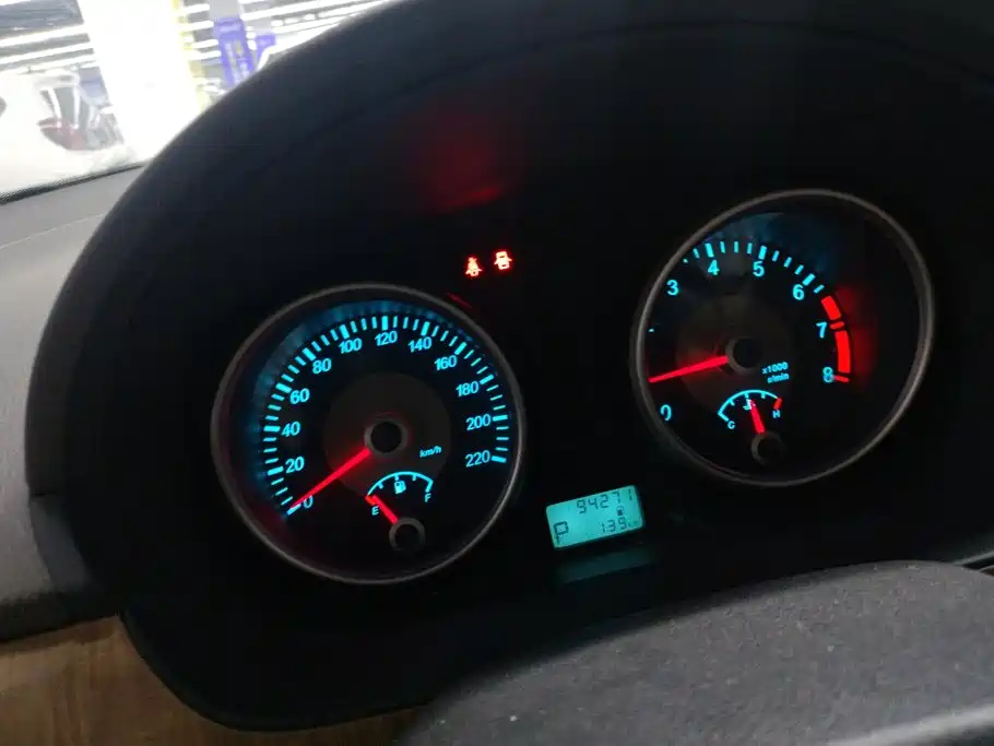 Buick Excelle — миниатюра 14