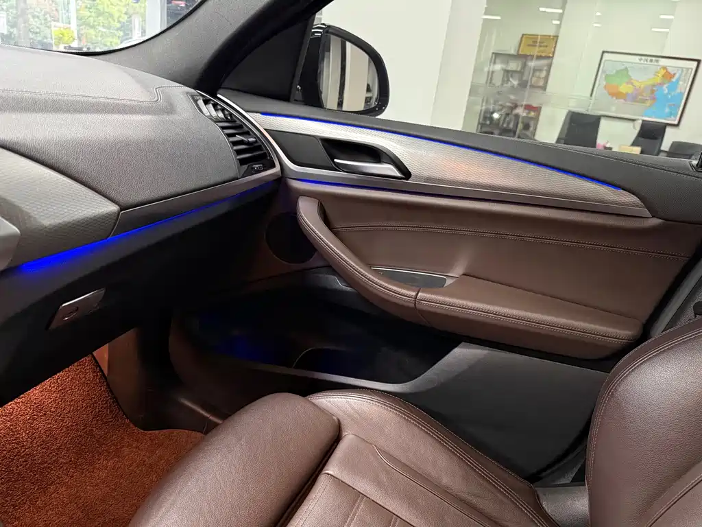 BMW X4 — миниатюра 11