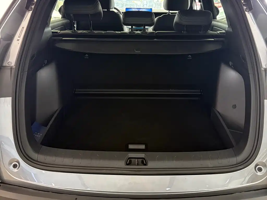 BYD L DM-i — миниатюра 11