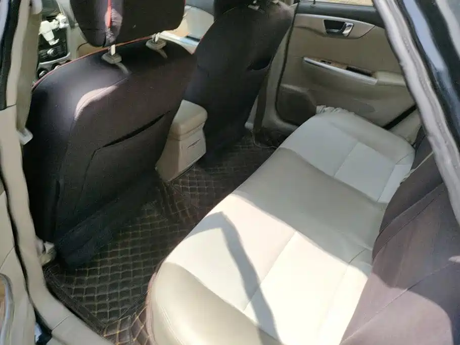Buick Excelle — миниатюра 11