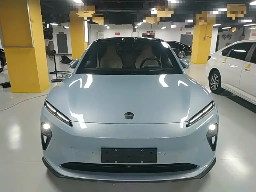 NIO ET5T — миниатюра 3