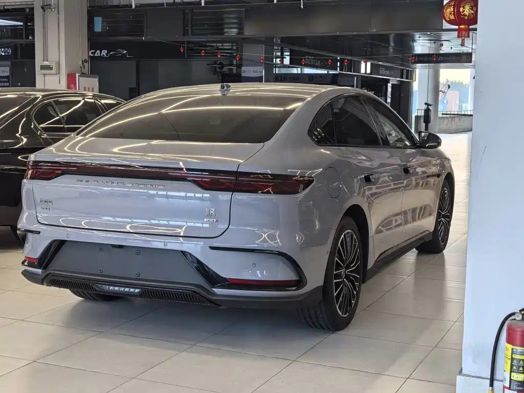 BYD HAN