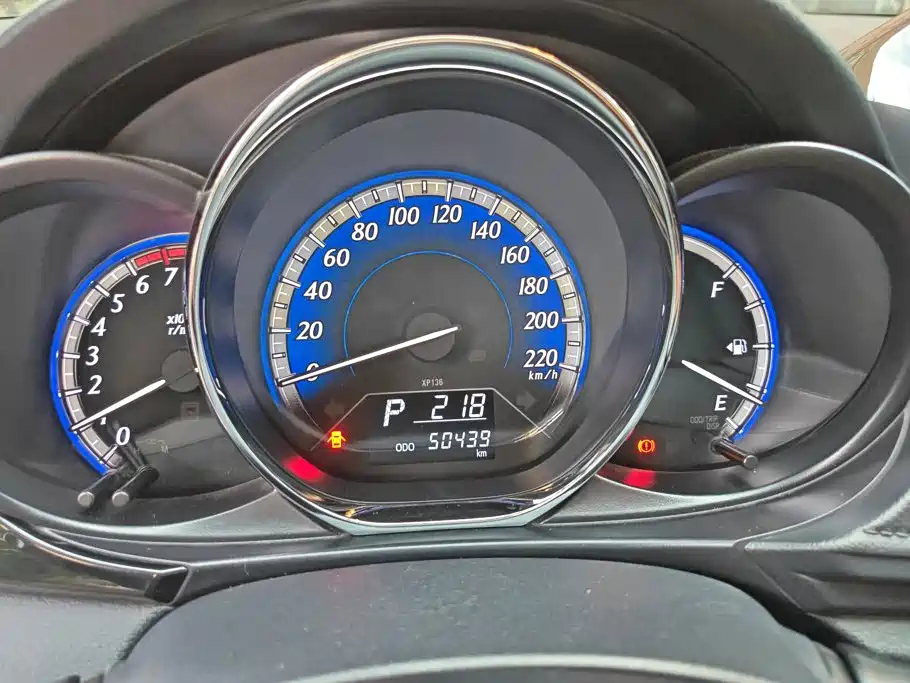 Toyota Yaris L — миниатюра 14