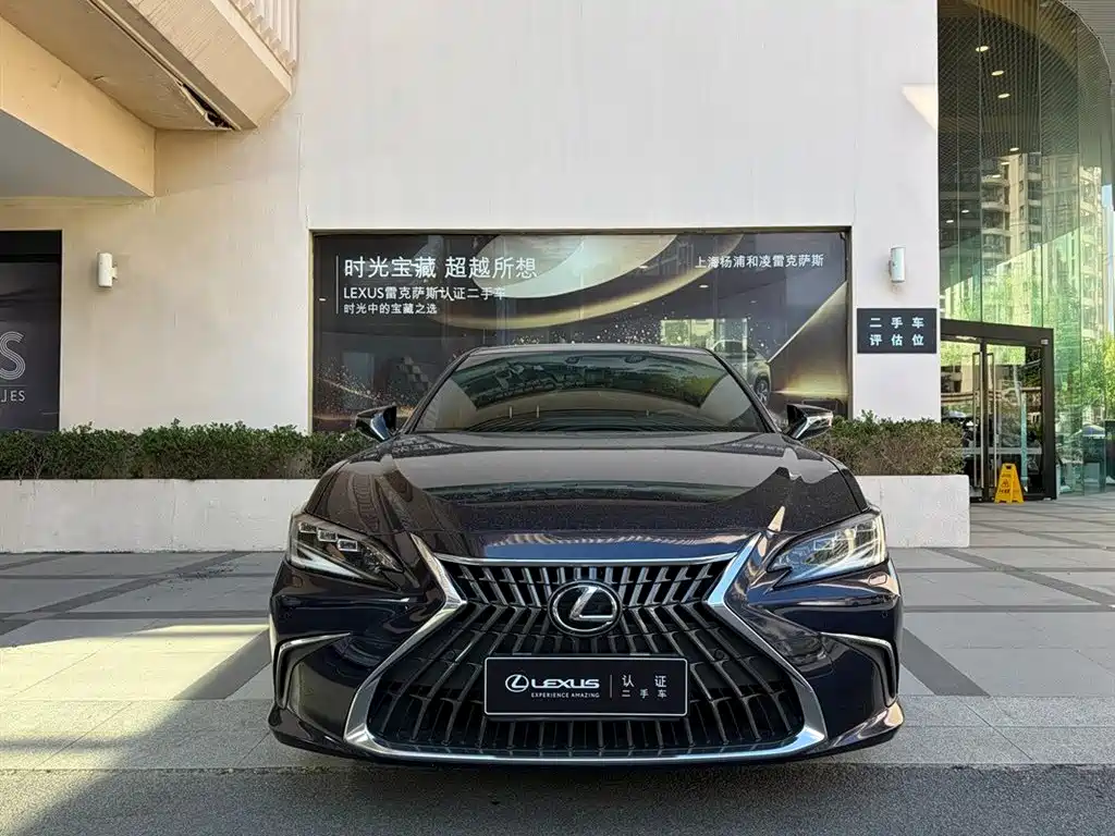 Lexus ES — миниатюра 3