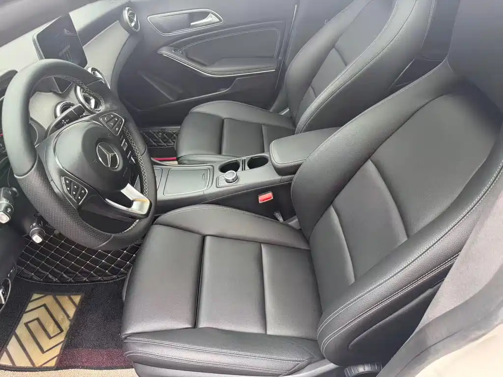 Mercedes-Benz CLA (Import) — миниатюра 13