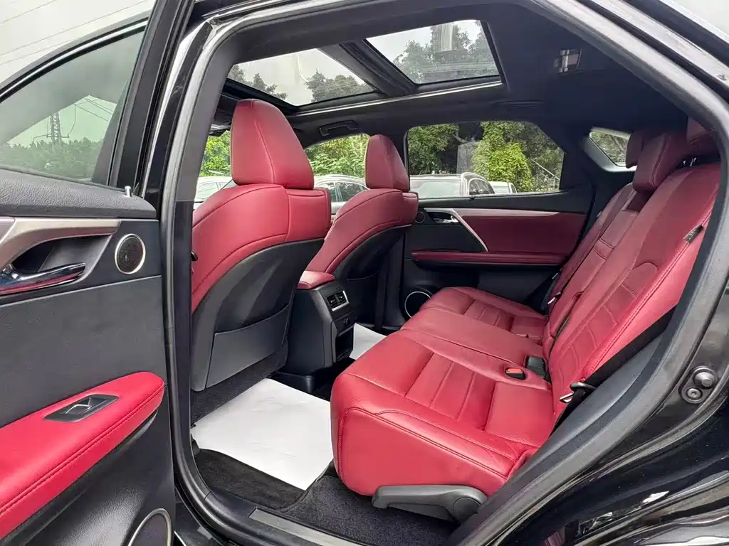 Lexus RX — миниатюра 5