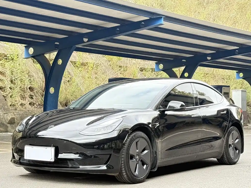 Tesla Model 3 — фотографии объявления, Фото 13