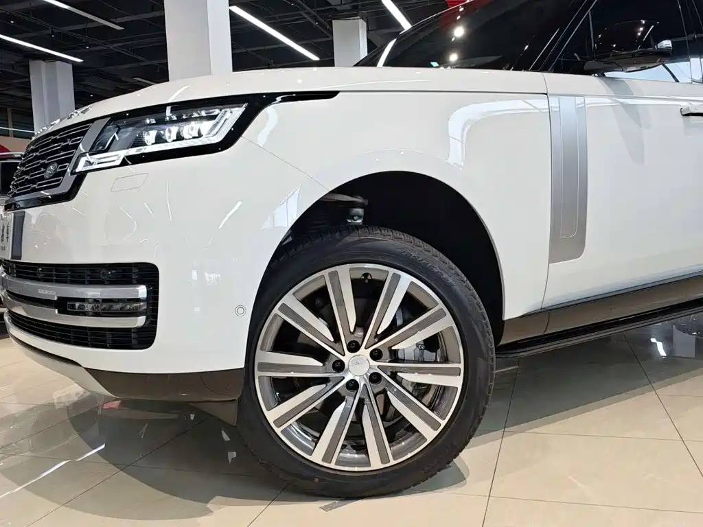 Land Rover Range Rover — миниатюра 6