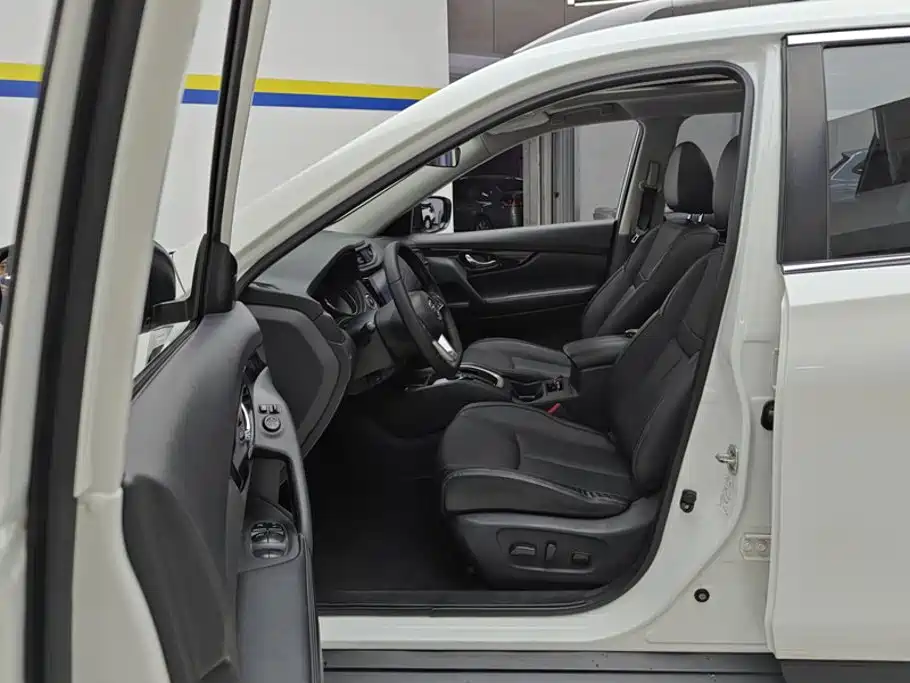Nissan X-Trail — миниатюра 9