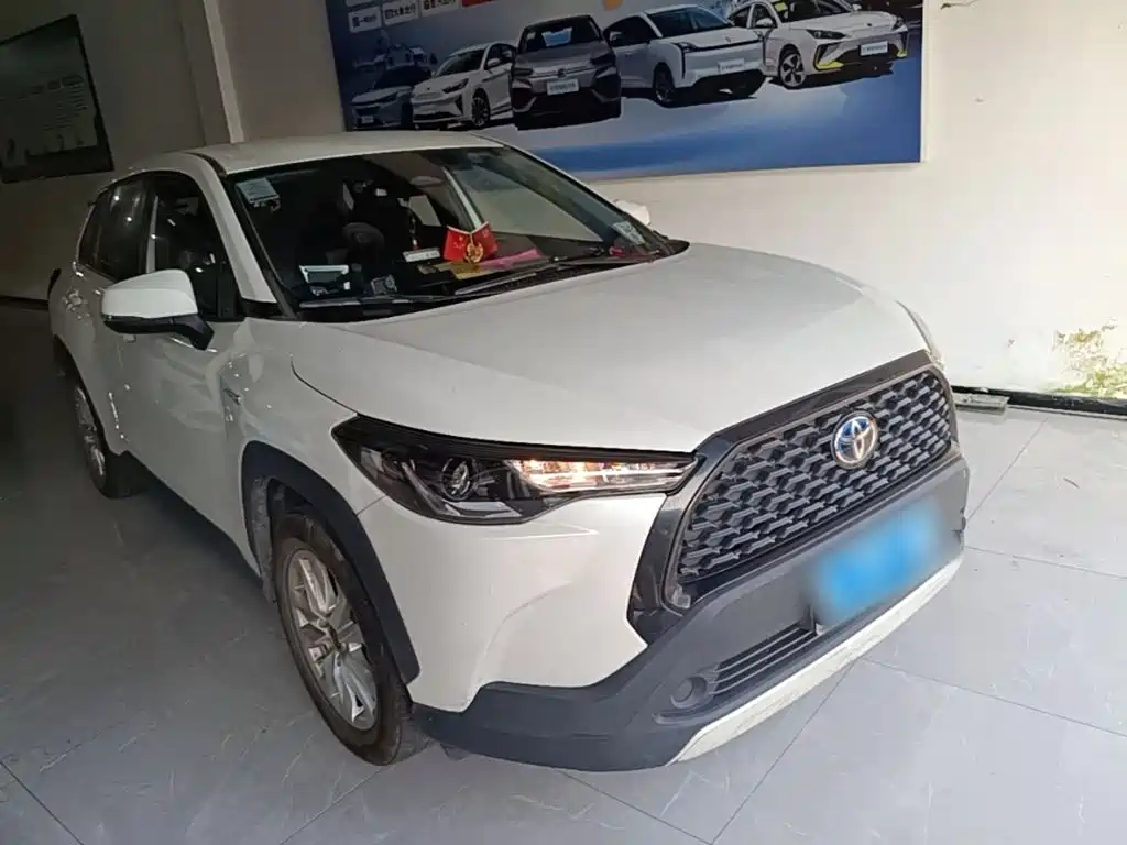 Toyota Corolla Cross — миниатюра 4