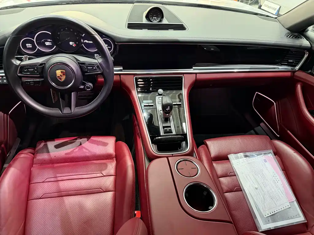 Porsche Panamera — миниатюра 8