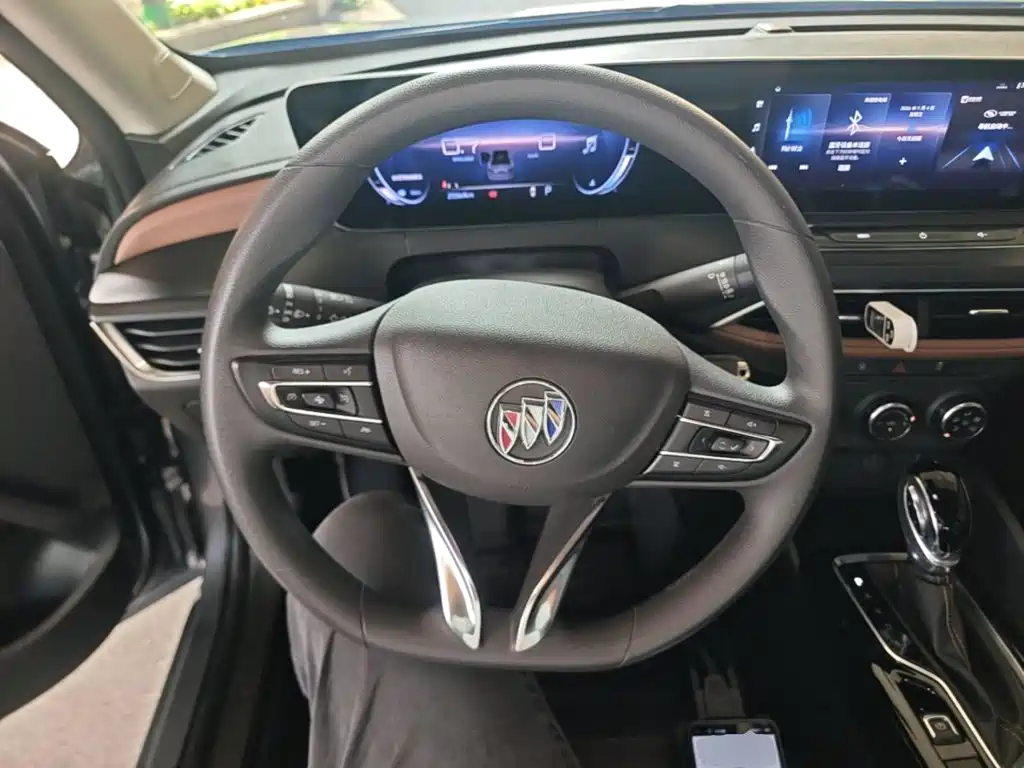 Buick Verano — миниатюра 11