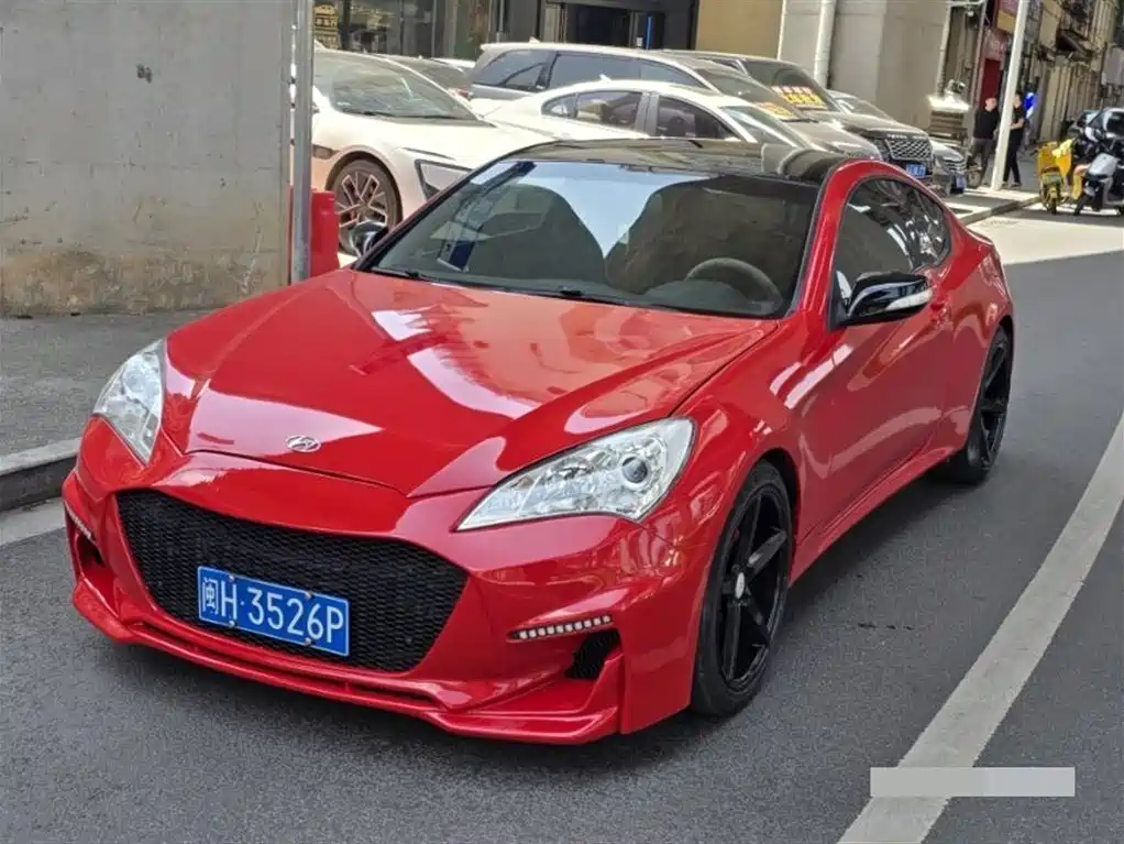 Купить Hyundai Genesis Coupe