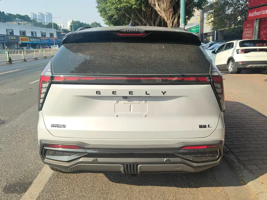 GEELY AUTOMOBILE BOYUE L
