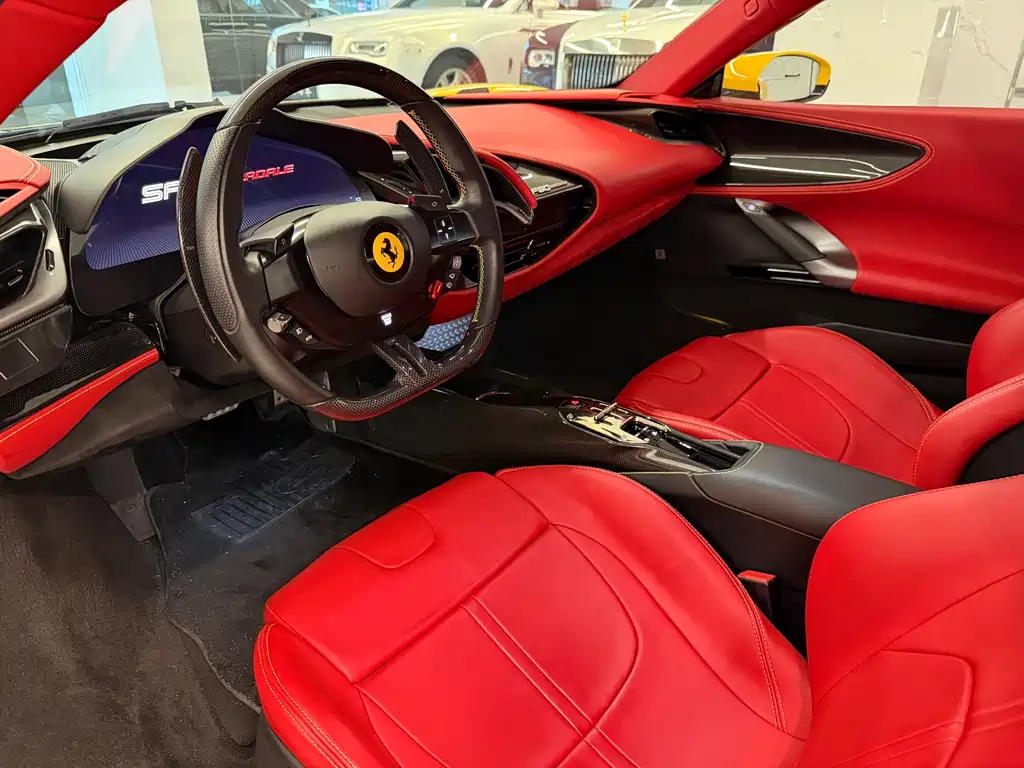 Ferrari SF90 2020 3.9T V8 Stradale