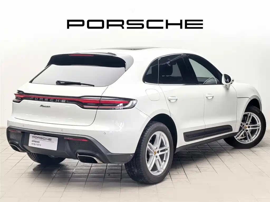 Porsche Macan — миниатюра 6