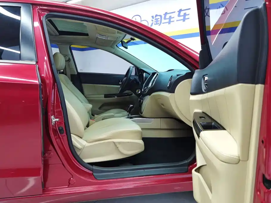 Changan Eado — миниатюра 8