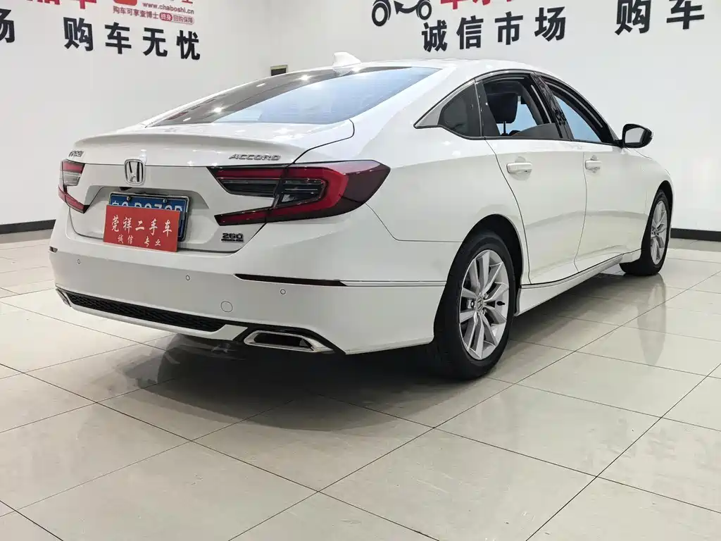 Honda Accord — миниатюра 16