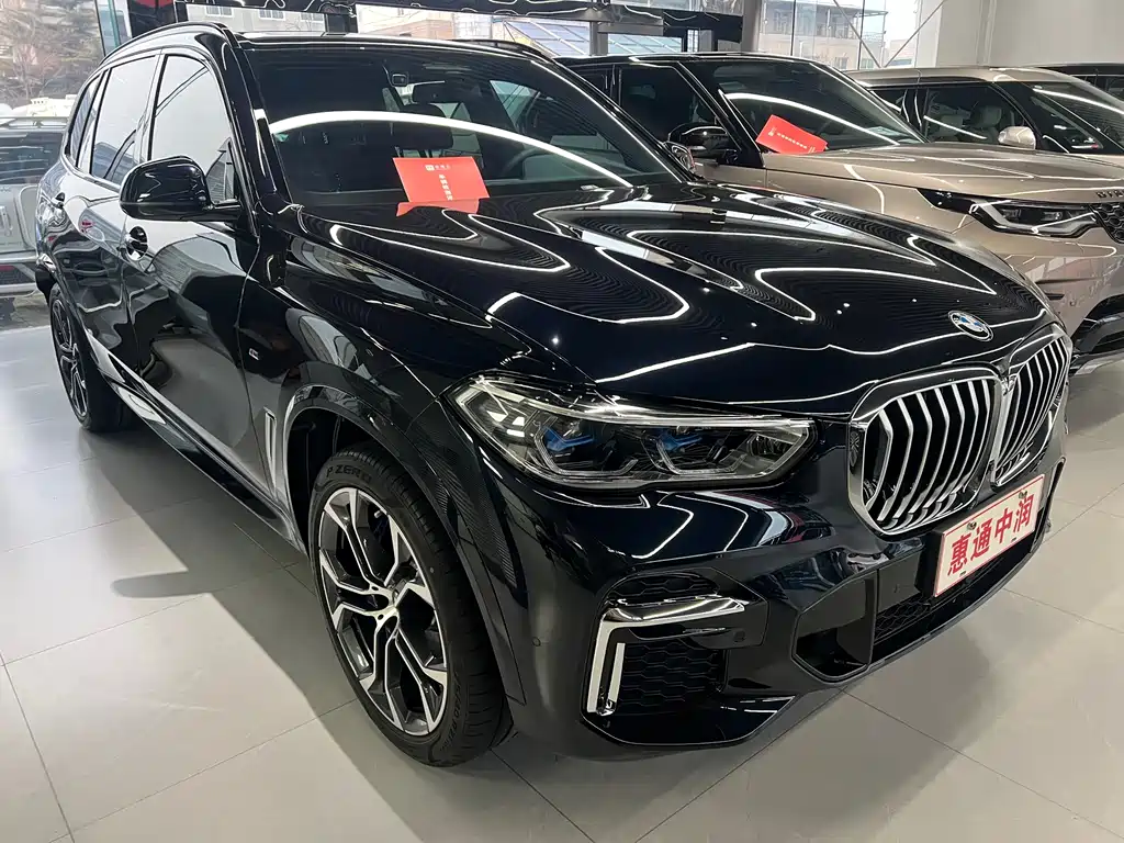 BMW X5 2022 xDrive 40Li Premium M Sport