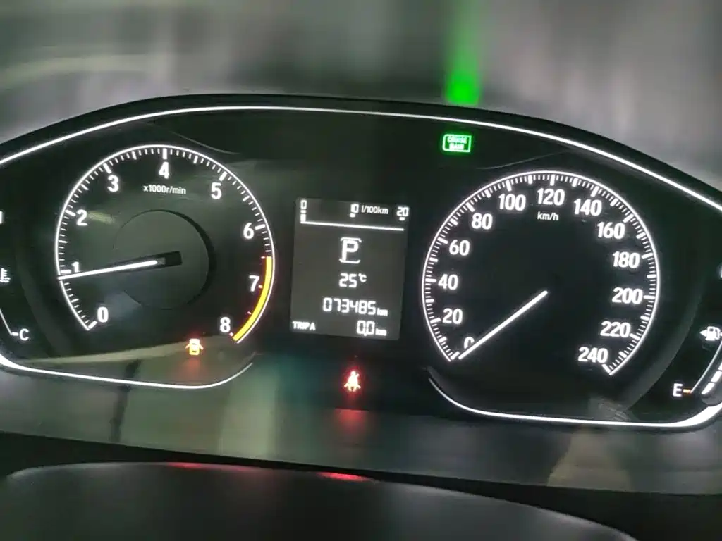 Honda Accord — миниатюра 12