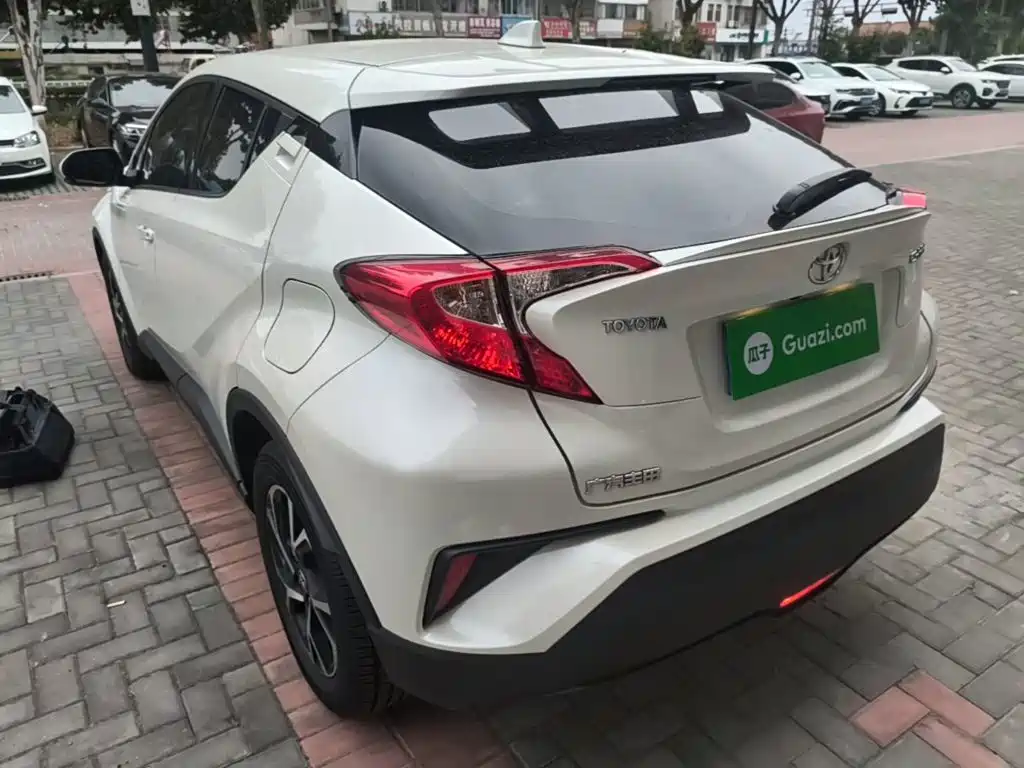 Toyota C-HR — миниатюра 5