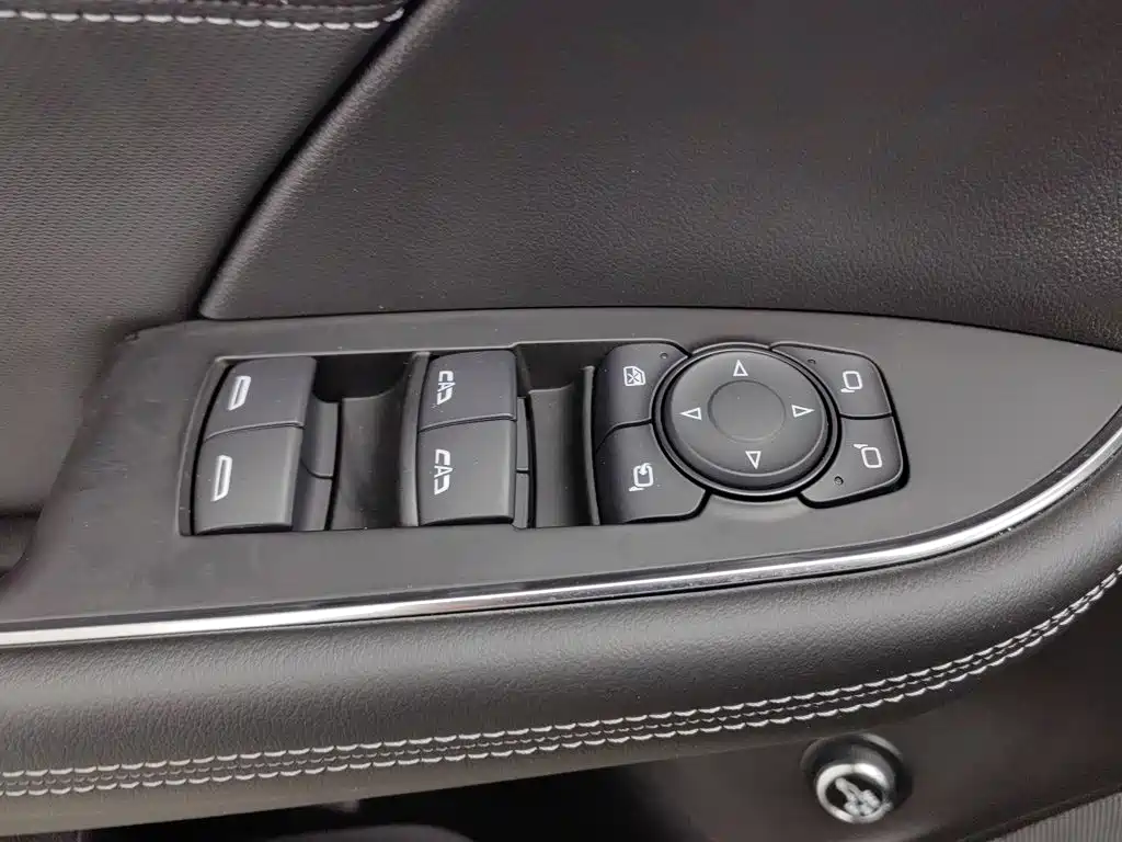 Buick Envision S — миниатюра 9