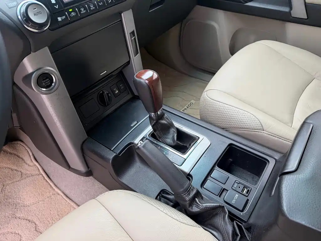 Toyota Prado — миниатюра 12