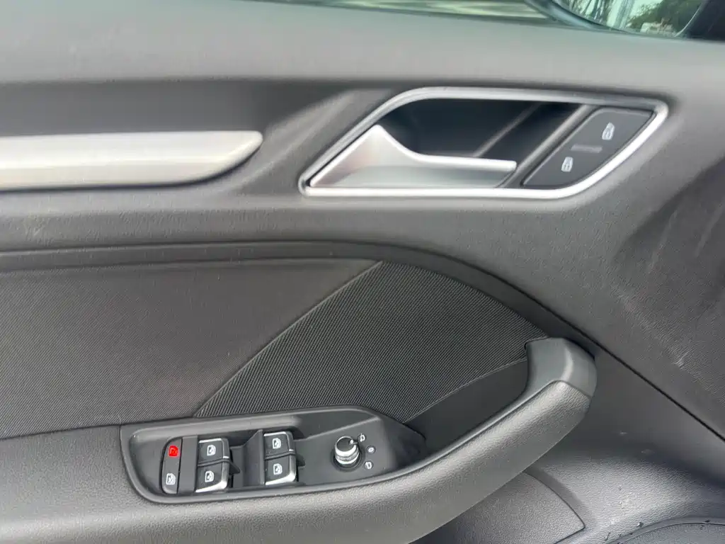 Audi A3 — миниатюра 18