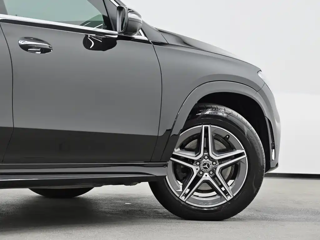 Mercedes-Benz GLE (Import) — миниатюра 28