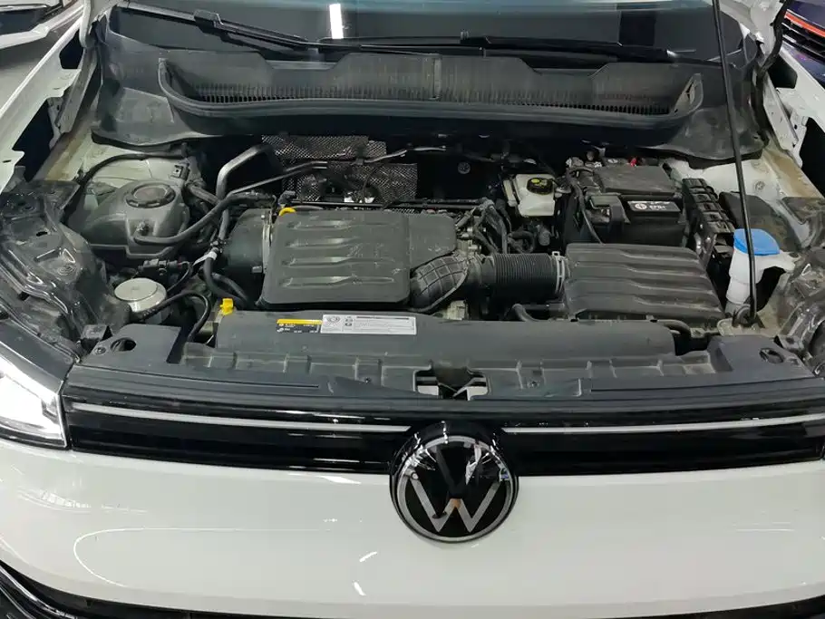 Volkswagen Tharu — миниатюра 10