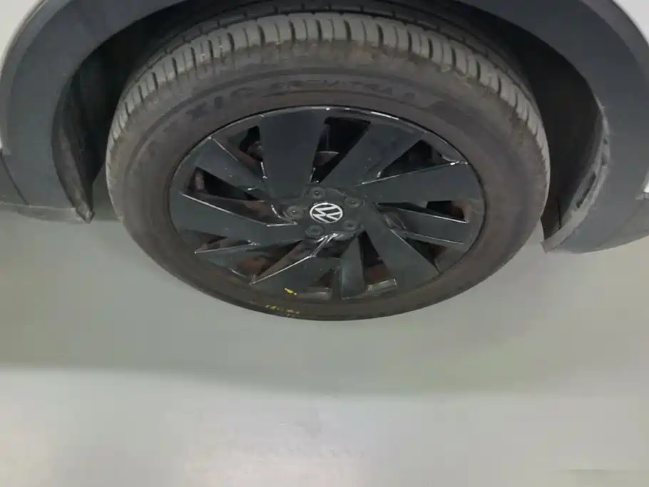 Volkswagen Tharu — миниатюра 6