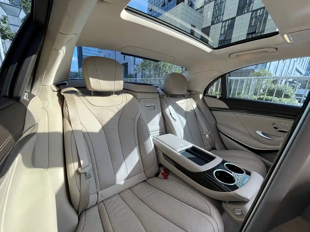 Mercedes-Benz S-Class — миниатюра 24