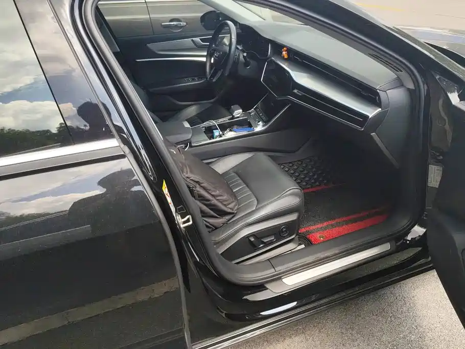 Audi A6L — миниатюра 8
