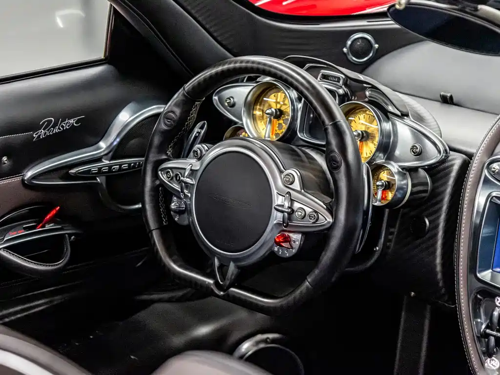 Pagani Huayra — миниатюра 19