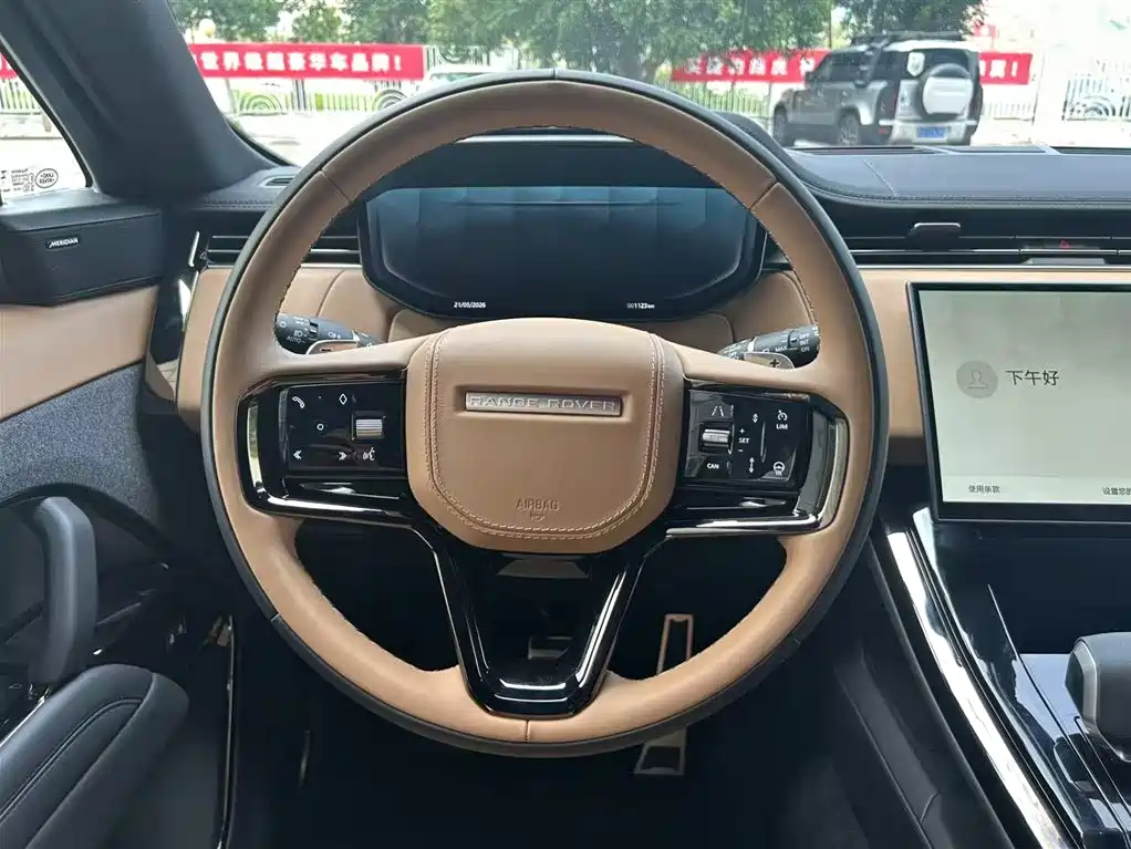 Land Rover Range Rover Sport 2026 400PS Dynamic SE