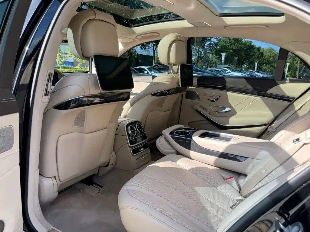 Mercedes-Benz S-Class — миниатюра 13