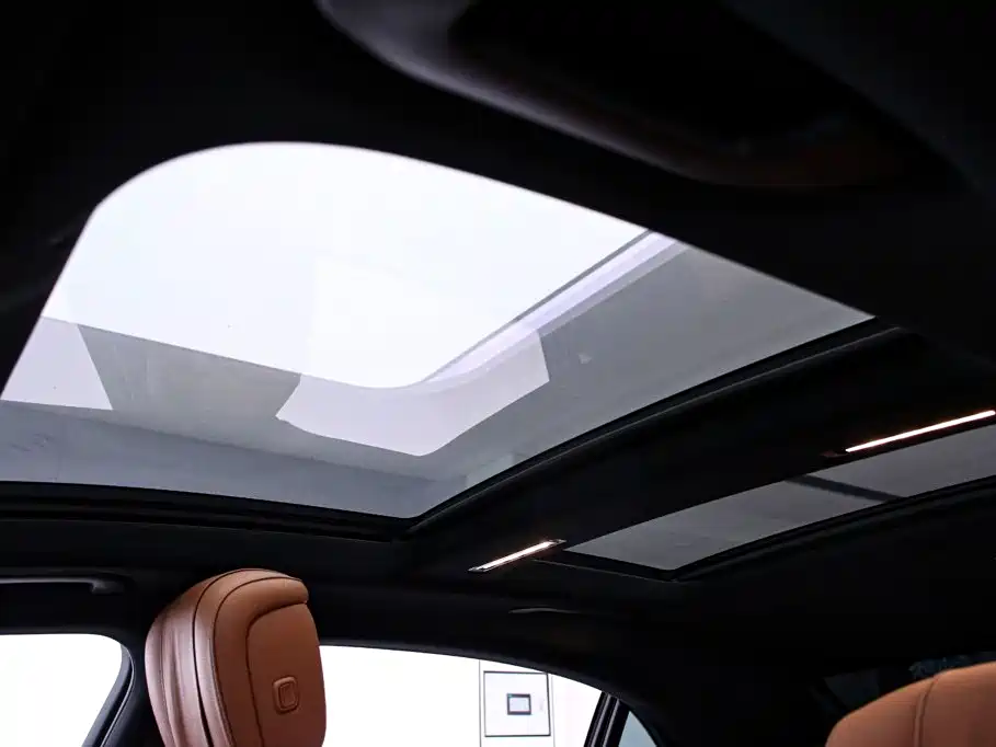 Mercedes-Benz S-Class — миниатюра 11