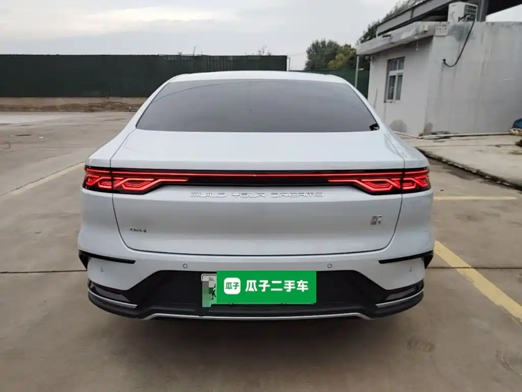 BYD Han — миниатюра 6