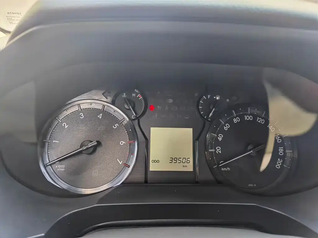 Toyota Prado (Import) — миниатюра 4