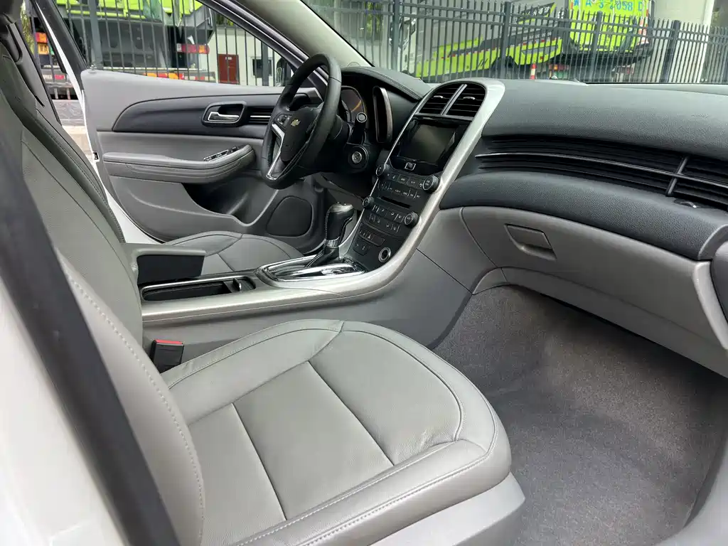 Chevrolet Malibu — миниатюра 6