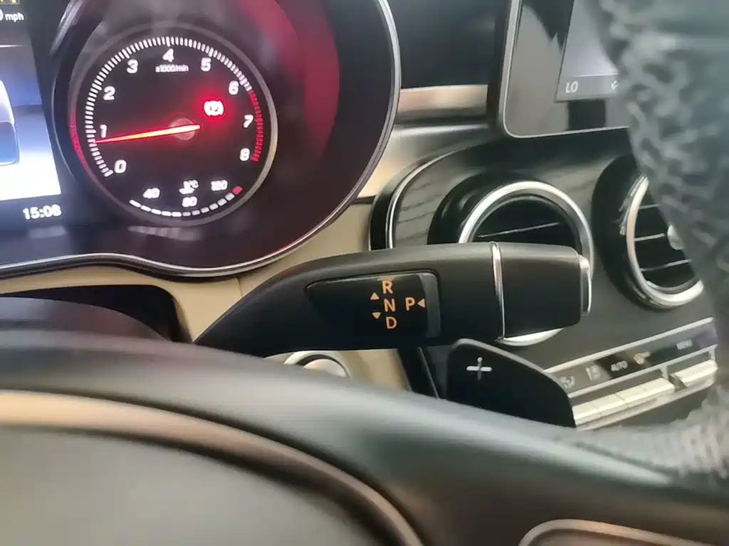 Mercedes-Benz C-Class — миниатюра 14