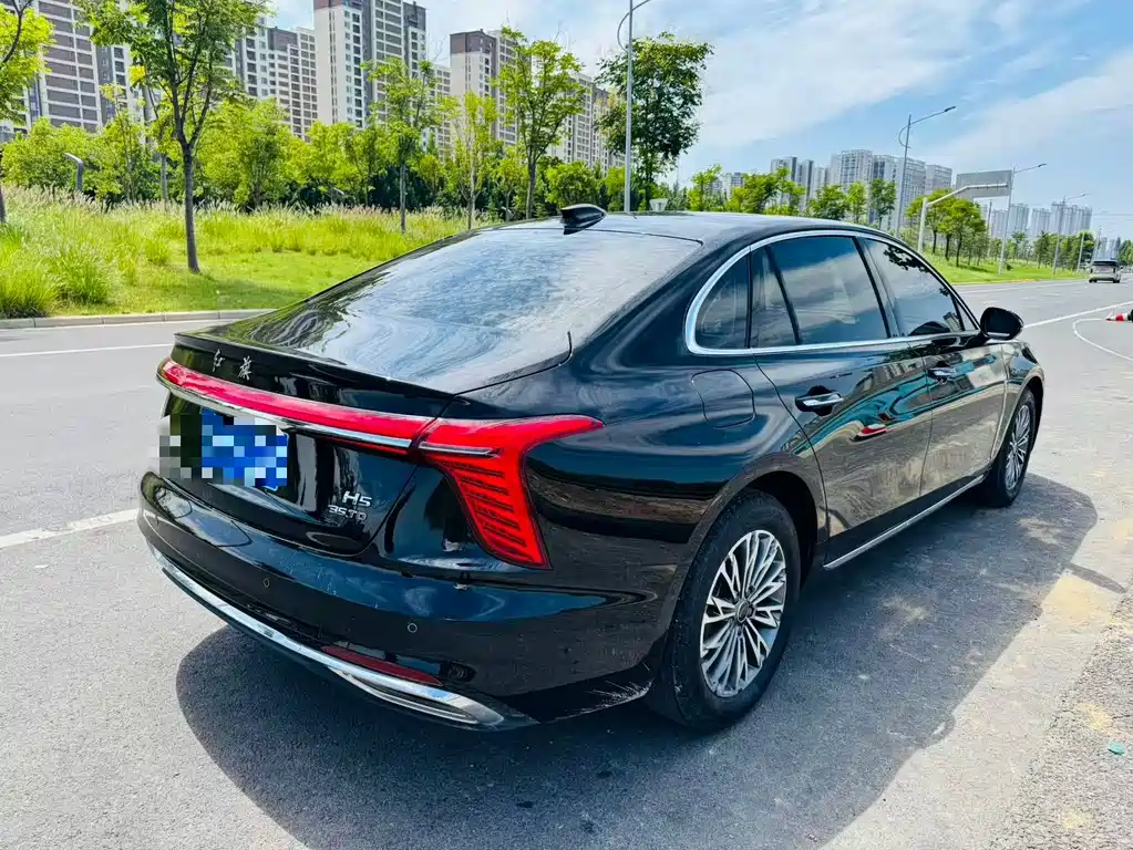 Hongqi Hongqi H5 — миниатюра 7