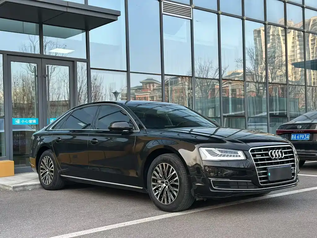 Audi A8 — миниатюра 2
