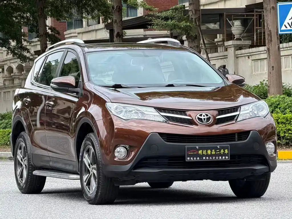 Toyota RAV4 — миниатюра 2