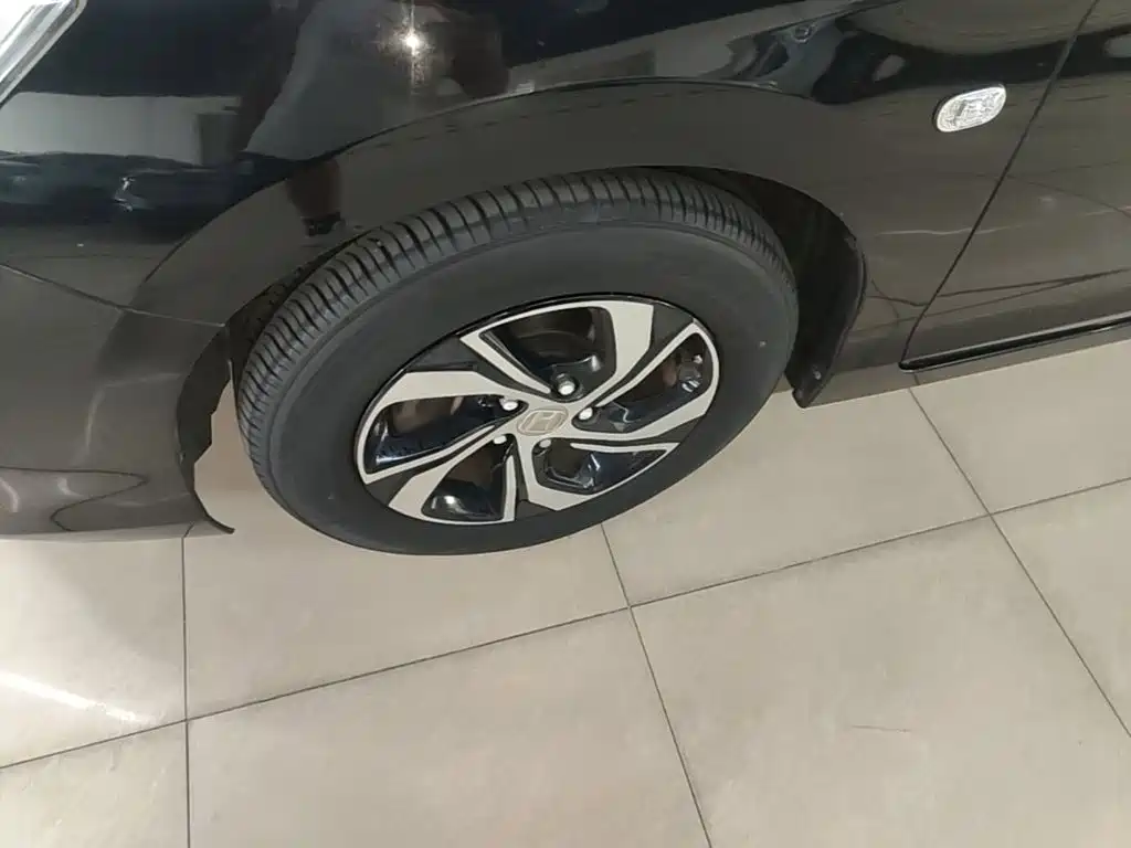 Honda Accord — миниатюра 23